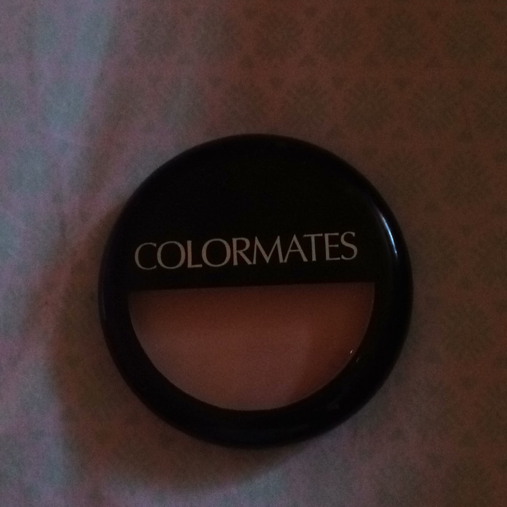 Colormates face powder